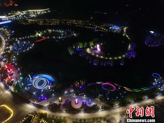 中国天眼一周年，我们爱它如眼487 / 作者:UFO外星人爱好者 / 帖子ID:31764