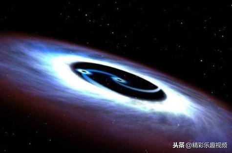 科学家发现宇宙最亮星体，距地球128亿光年，是太阳光度430万亿倍869 / 作者:印度大拿 / 帖子ID:44960