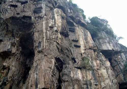 悬棺之谜：探索三峡悬棺、龙虎山悬棺、武夷山悬棺葬642 / 作者:UFO来啦 / 帖子ID:63811