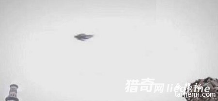 这次不是UFO 是印度顾特卜塔不明飞人260 / 作者:UFO外星人爱好者 / 帖子ID:60102