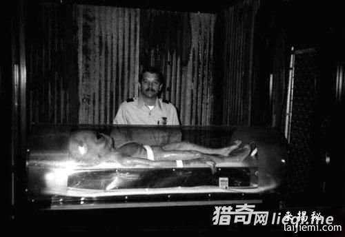 隐藏67年秘密：罗斯威尔是一场骗局766 / 作者:UFO来啦 / 帖子ID:66070