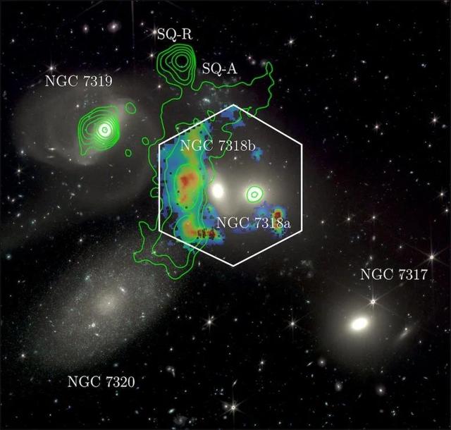 宇宙烟火秀：两星系以每小时320万公里速度碰撞282 / 作者:程狄矢 / 帖子ID:129032