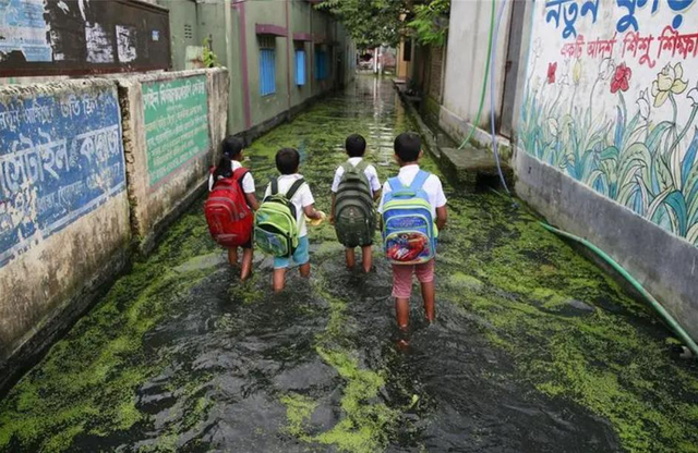 全球最脏国家？遍地垃圾，女性在外随地大小便，印度都甘拜下风598 / 作者:阳子1989 / 帖子ID:129046