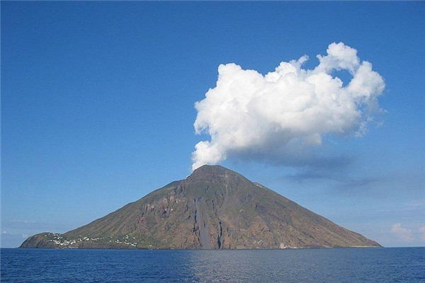 世界十大火山有哪些 克利夫兰火山上榜帕卡亚相当神奇333 / 作者:UFO爱好者 / 帖子ID:92537