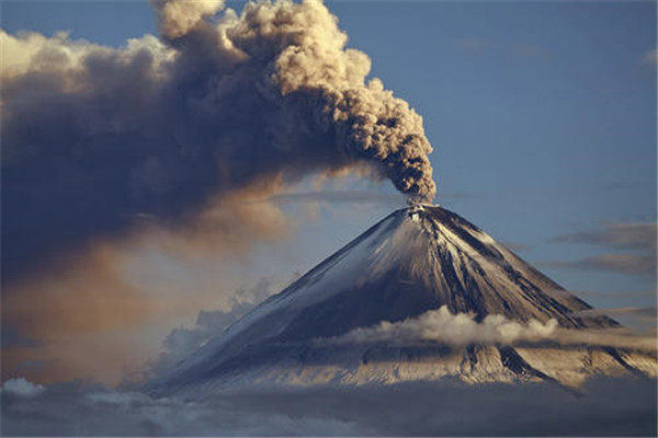 世界上最具破坏力的火山 黄石火山（位于美国黄石公园）724 / 作者:UFO爱好者 / 帖子ID:92178