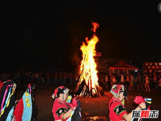 古老传统的彝族火把节，彝族人民的新年(农历6月24日)690 / 作者:UFO爱好者 / 帖子ID:104159